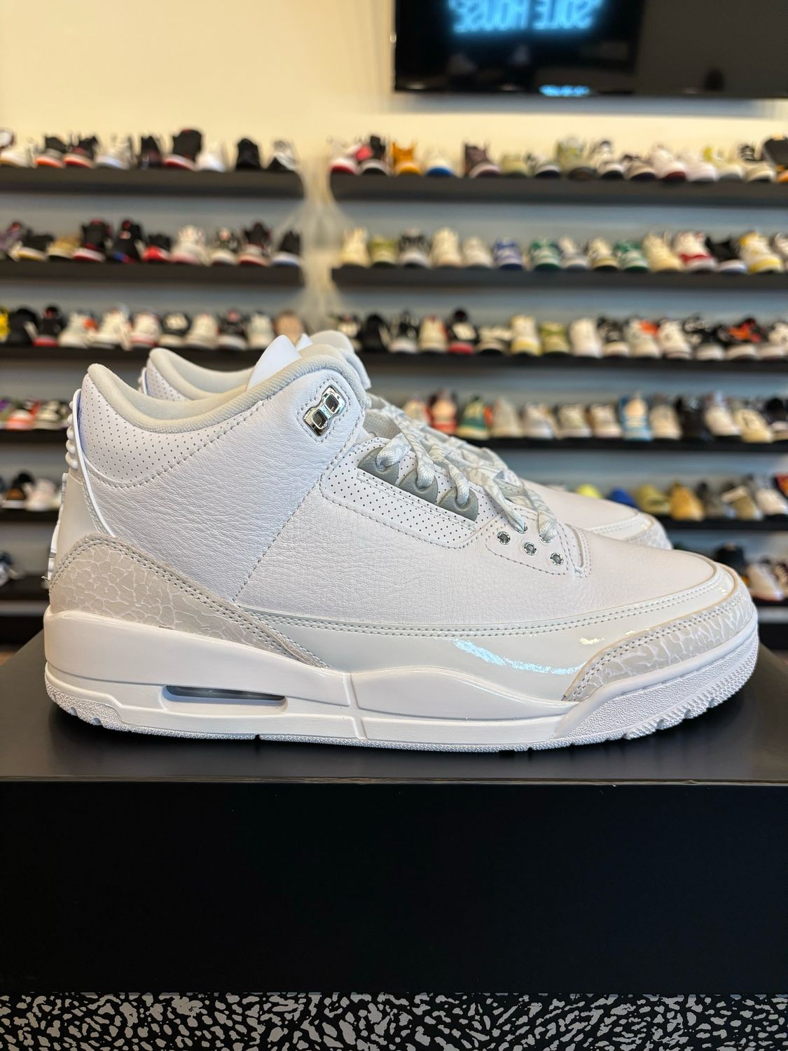 Jordan 3 Pure Money 2025 Size 11 Brand New