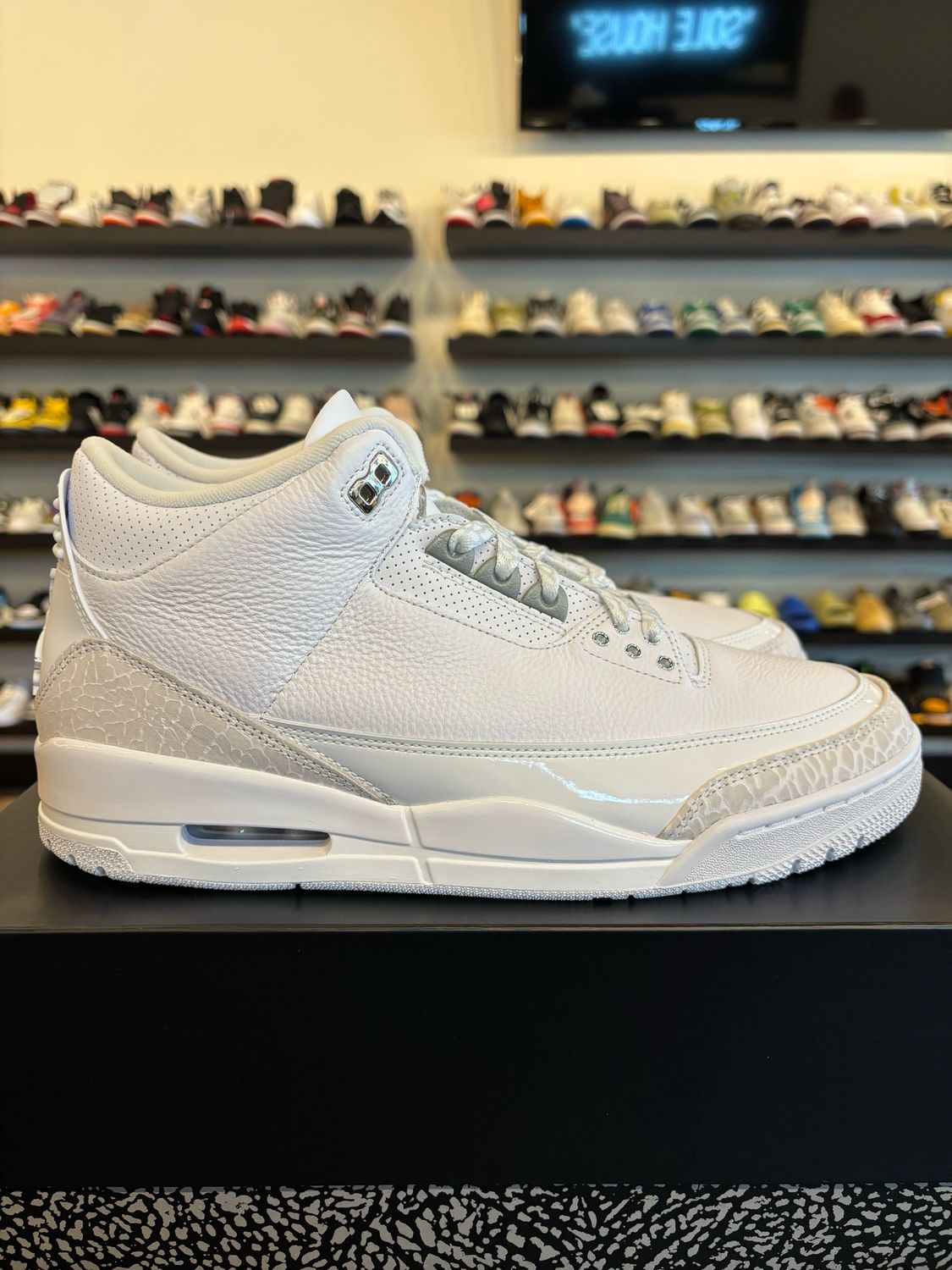 Jordan 3 Pure Money 2025 Size 11.5 Brand New