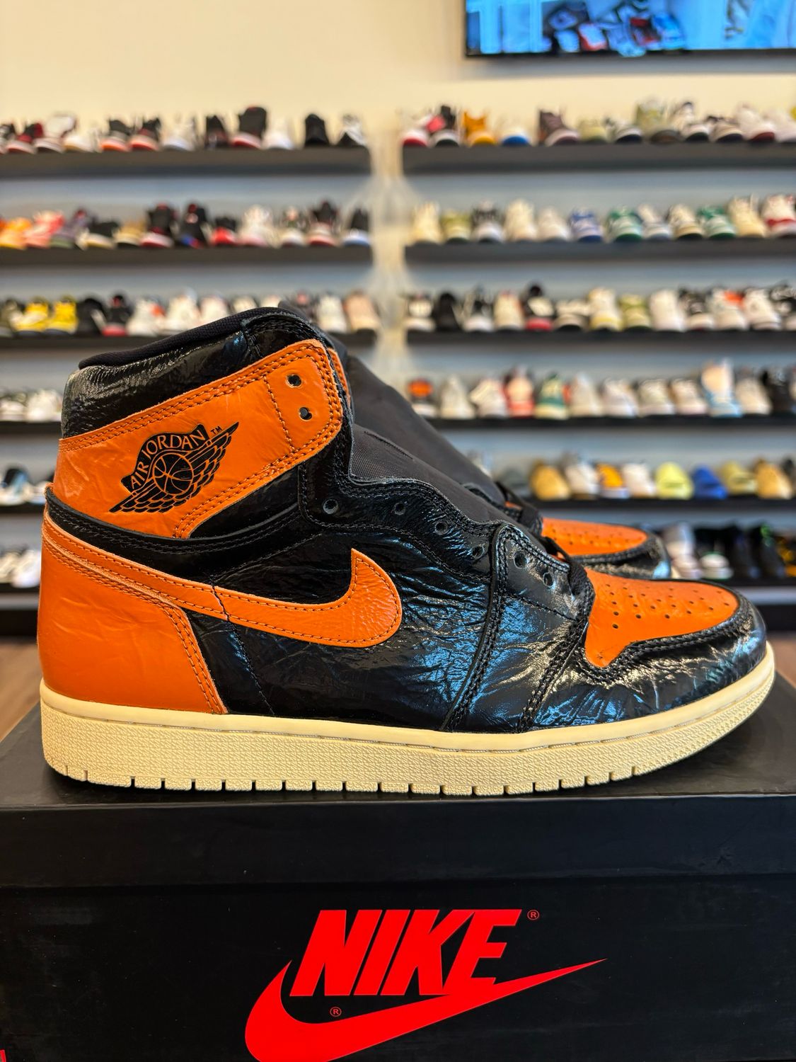 Jordan 1 Shattered Backboard 3.0 Size 9 Brand New