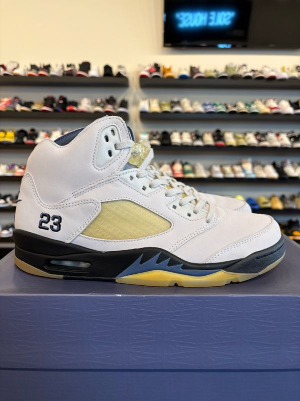 Jordan 5 A Ma Maniere Dawn Size 10 (11.5W) Pre-Owned