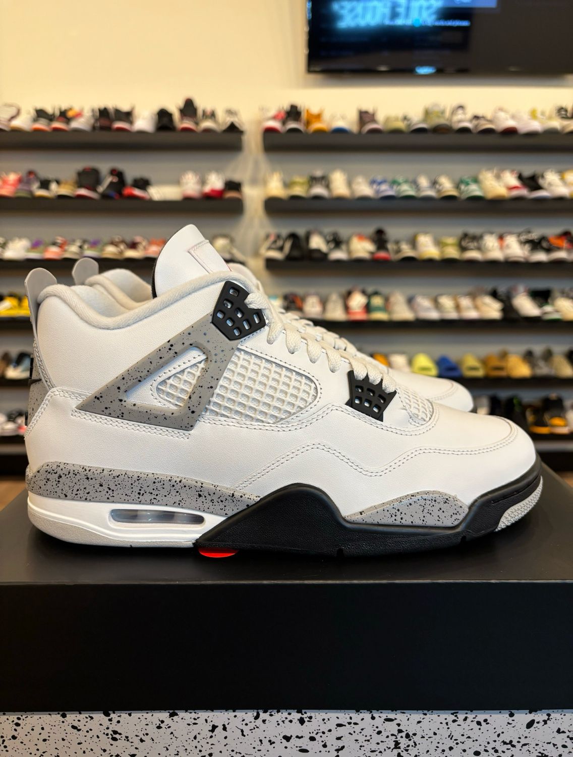 Jordan 4 White Cement 2025 Size 10.5 Brand New