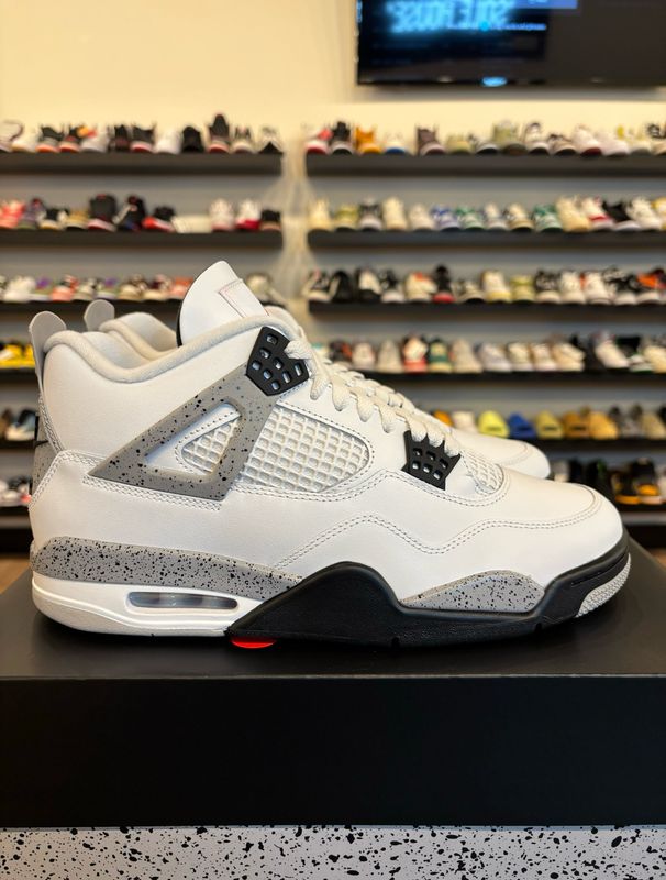 Jordan 4 White Cement 2025 Size 10.5 Brand New