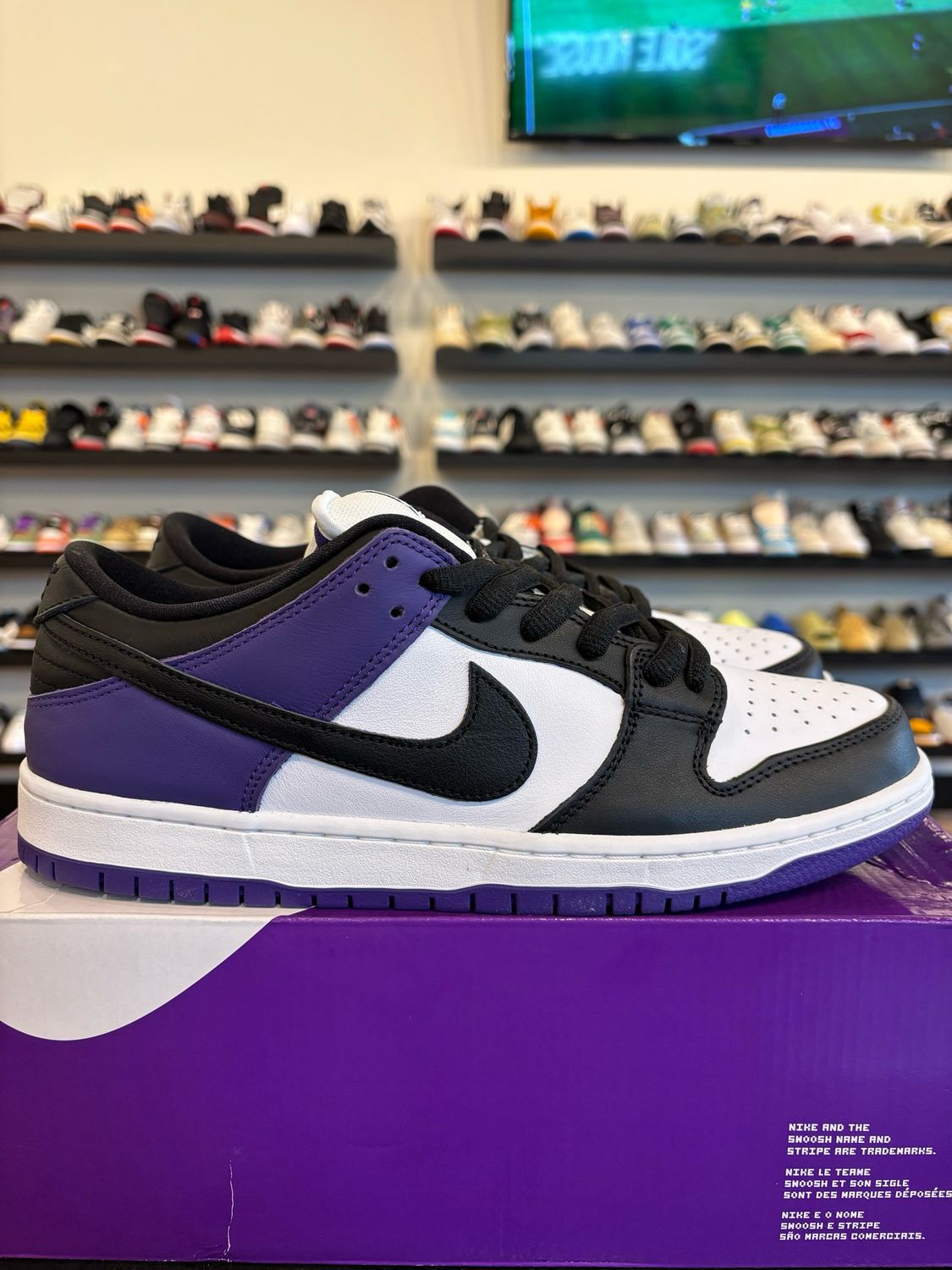 Nike SB Dunk Low Court Purple Size 10.5 Brand New