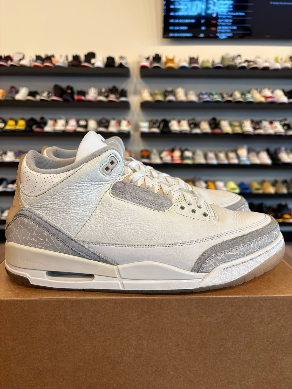 Jordan 3 Craft Ivory Size 13 Pre-Owned (No Box)