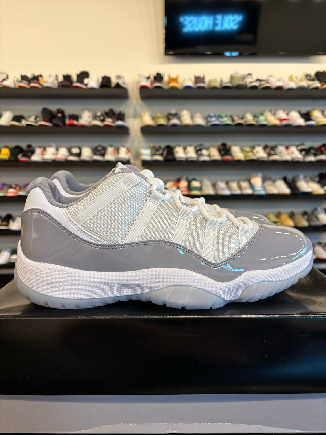 Jordan 11 Low Cement Grey Size 13 Brand New