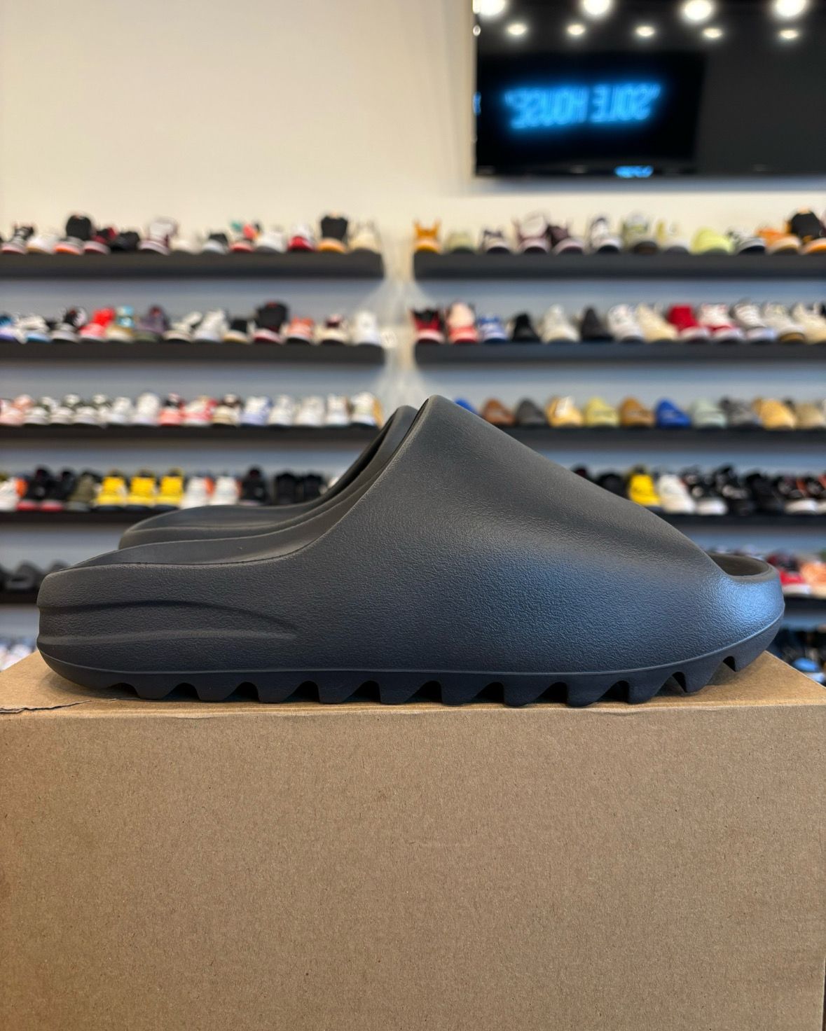 Yeezy Slide Onyx Size 13 Brand New