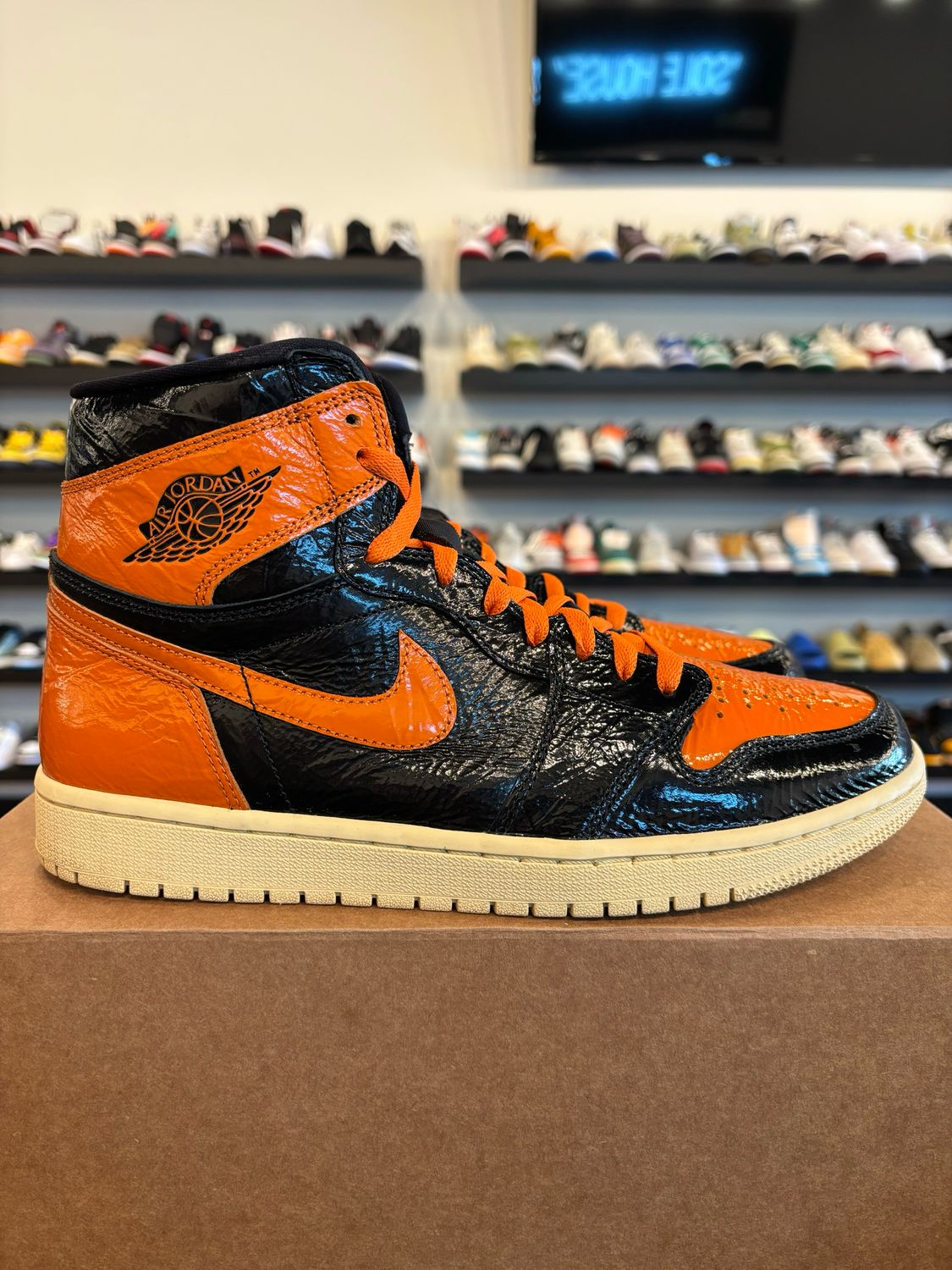 Jordan 1 Shattered Backboard 3.0 Size 10 Pre-Owned (No Box)