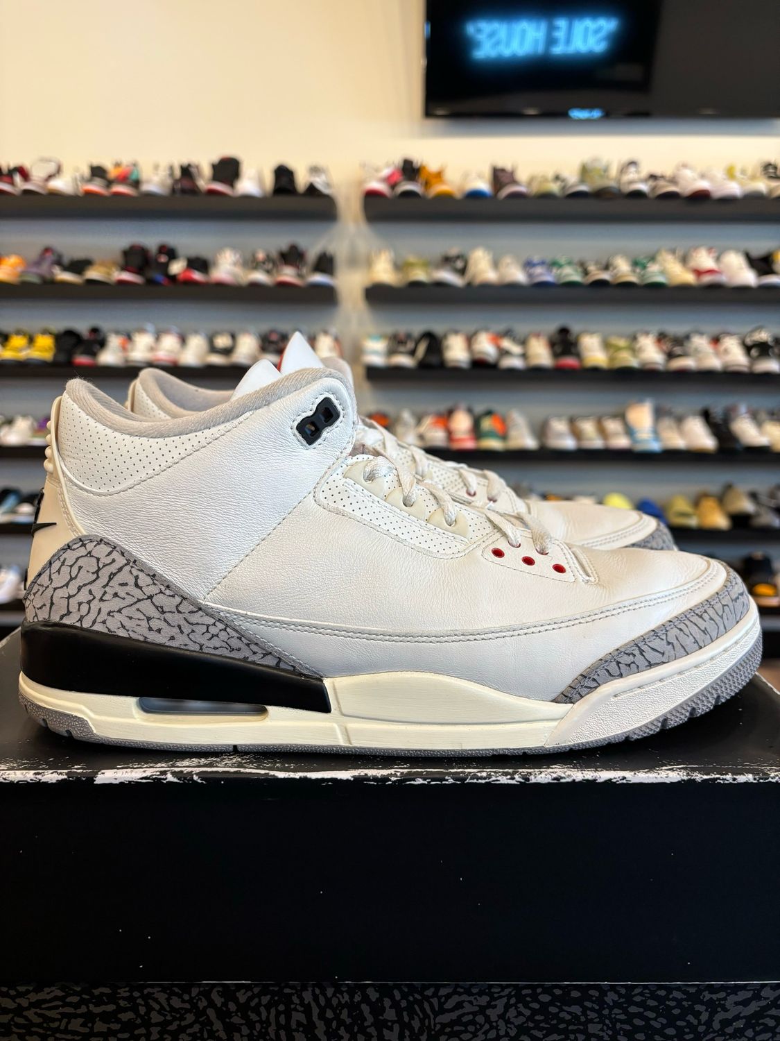 Jordan 3 Reimagined White Cement Size 13 Pre-Owned