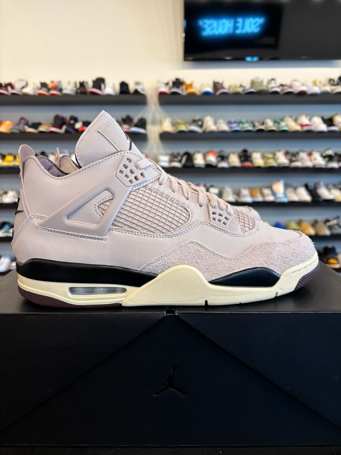 Jordan 4 A Ma Maniere Fossil Size 12 (13.5W) Brand New