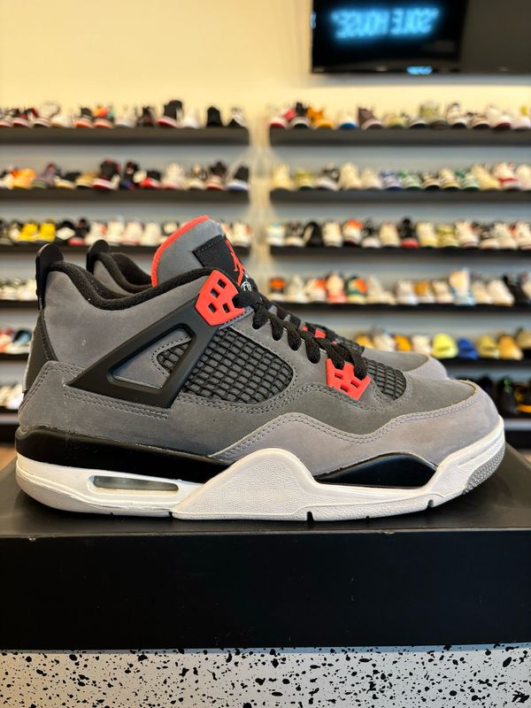 Jordan 4 Infrared Size 7Y (8.5W) Pre-Owned