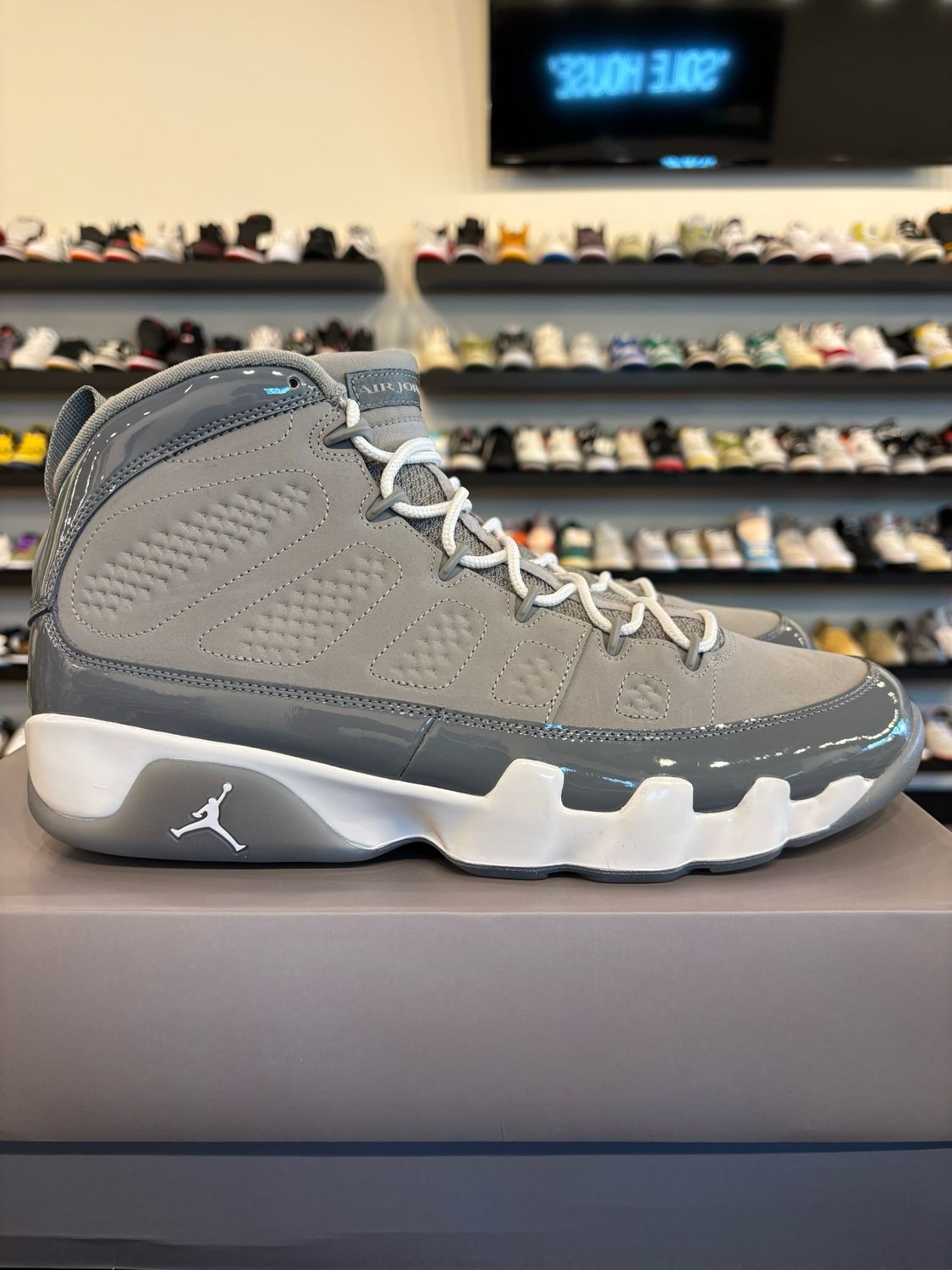 Jordan 9 Cool Grey 2025 Size 13 Brand New