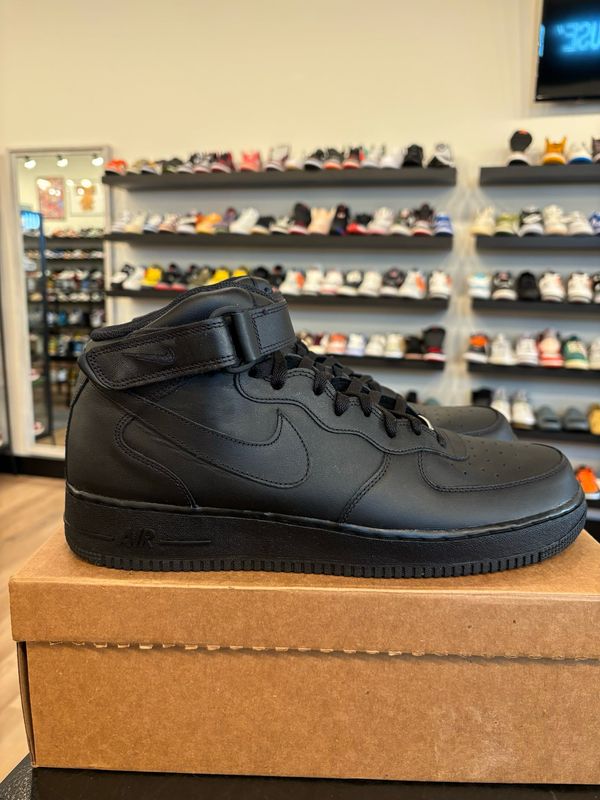 Nike Air Force 1 Mid Triple Black Size 14 Pre-Owned (No Box)