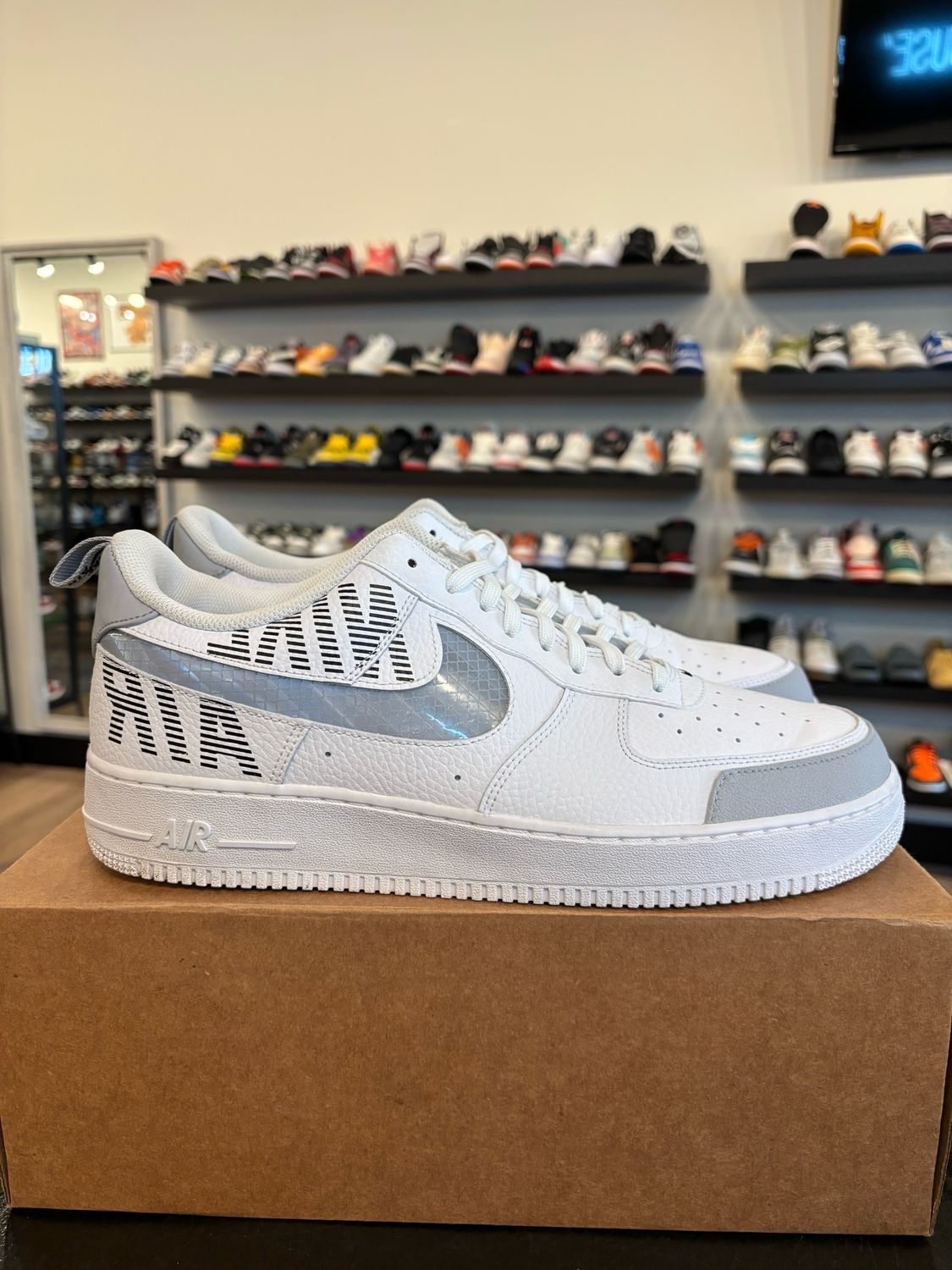 Nike Air Force 1 Low Under Construction Size 13 Pre-Owned (No Box)