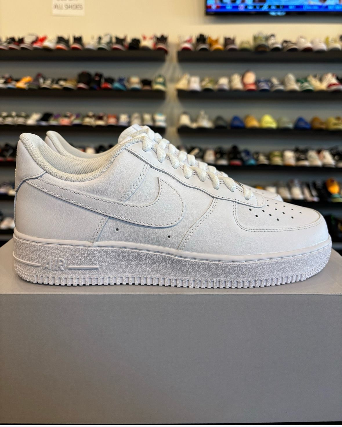 Nike Air Force 1 Low Triple White Size 7.5 (9W) Brand New