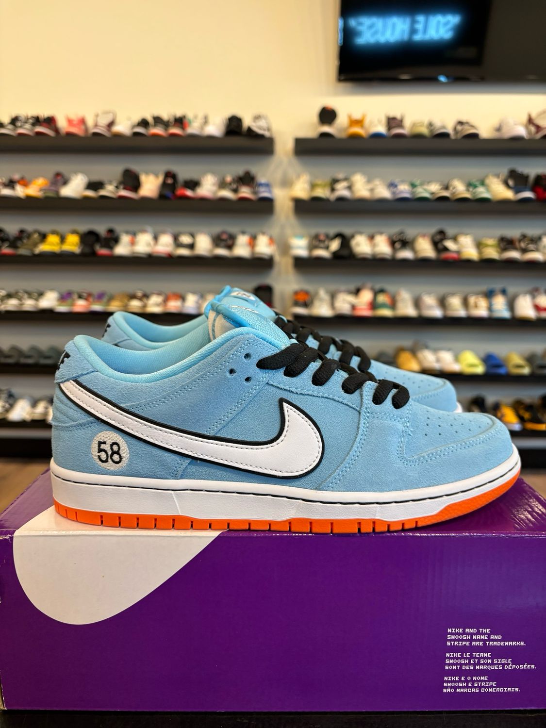 Nike SB Dunk Low Gulf 58 Size 9 Brand New