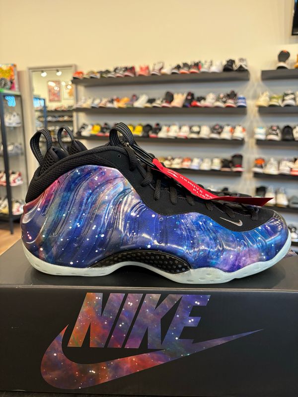 Nike Foamposite Galaxy 2025 Size 12 Brand New