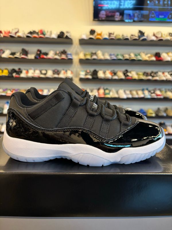 Jordan 11 Low Space Jam Size 8 Brand New