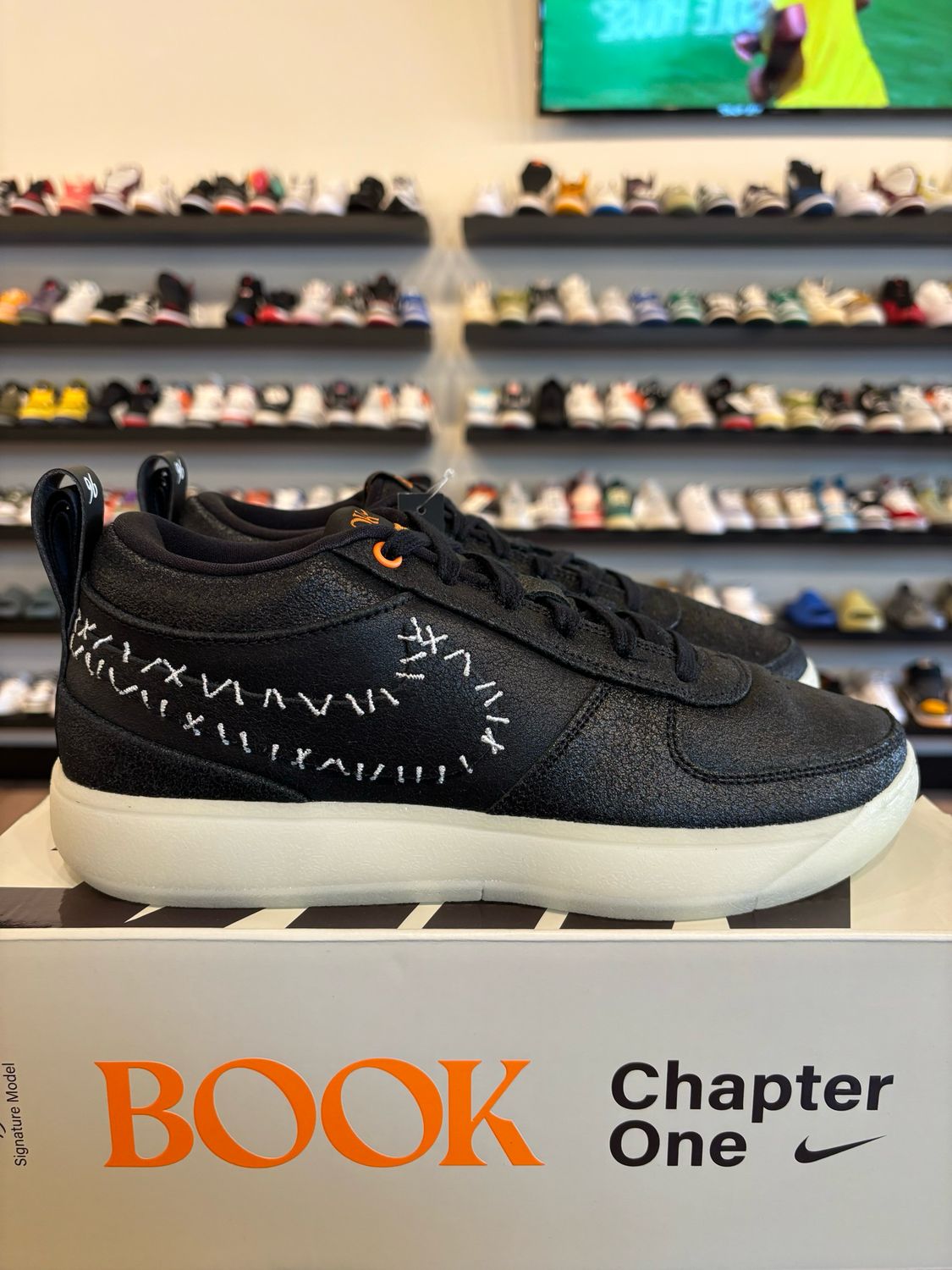 Nike Book 1 Halloween Size 8.5 Brand New