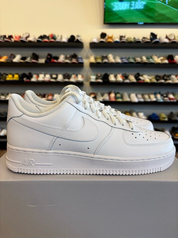 Nike Air Force 1 Low Triple White Size 11 Brand New