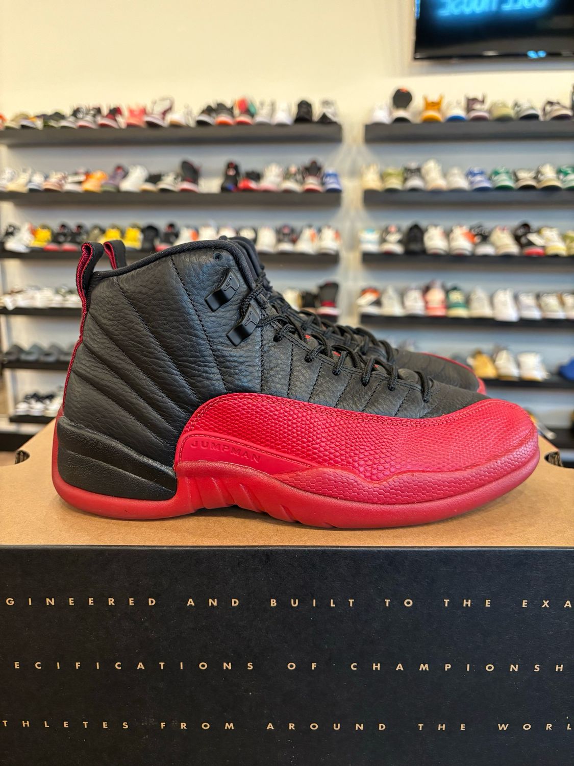 Jordan 12 Flu Game 2025 Size 8 Pre-Owned