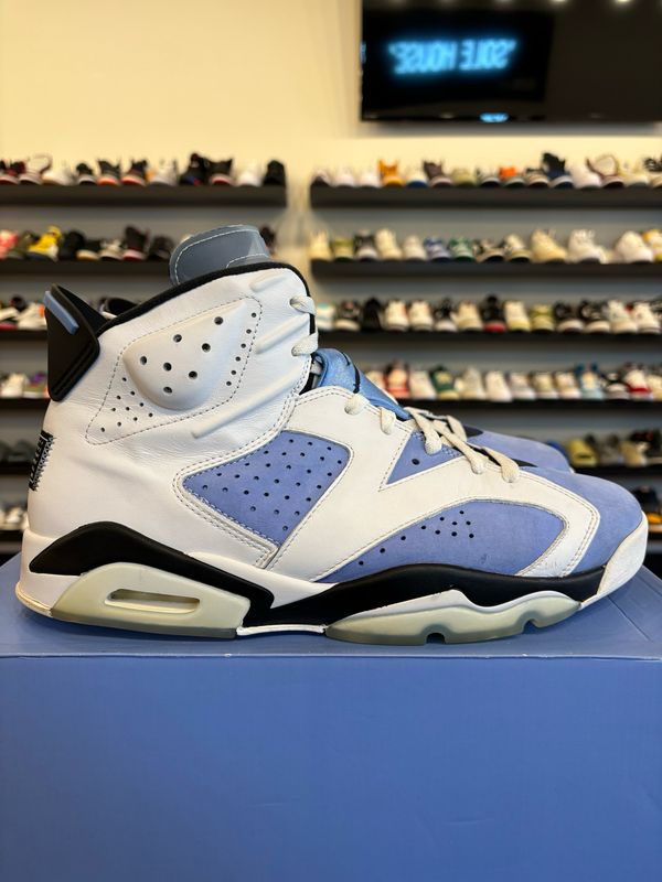 Jordan 6 UNC Size 13 Pre-Owned