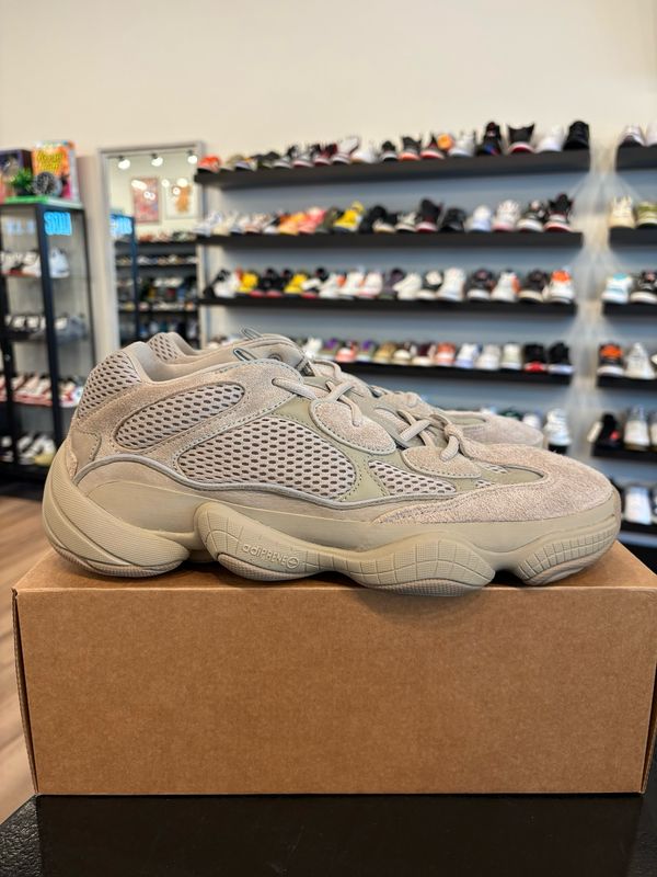 Yeezy 500 Taupe Light Size 13 Pre-Owned (No Box)
