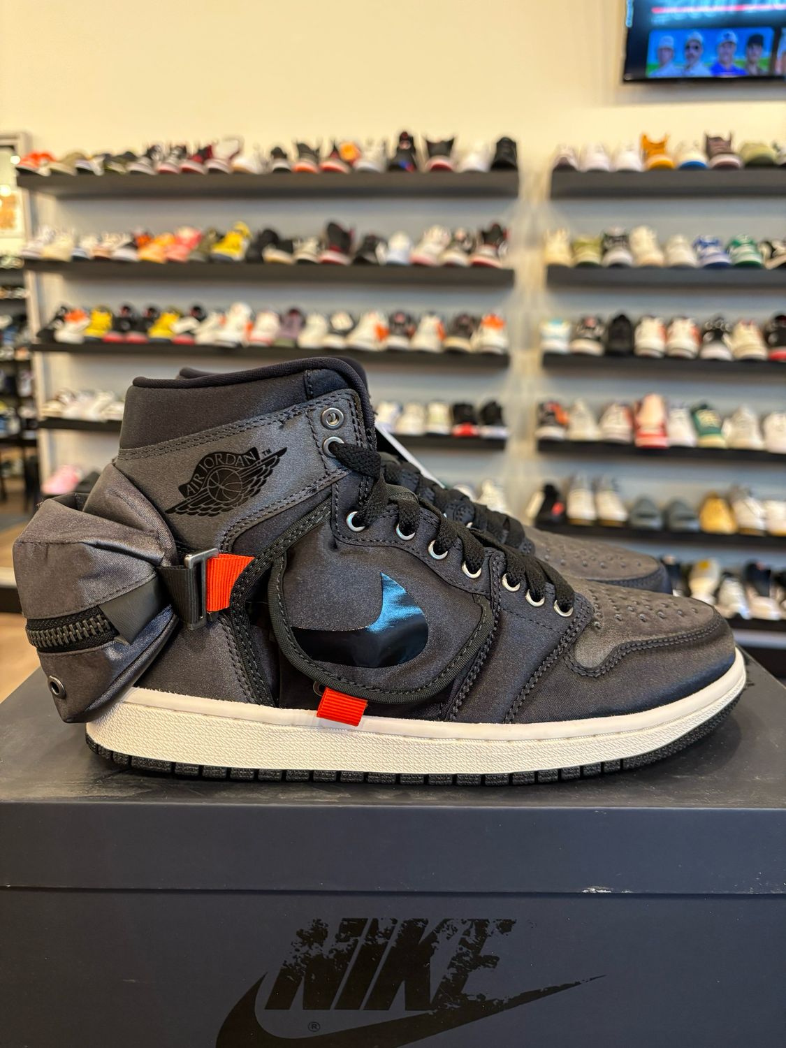 Jordan 1 Utility Stash Size 7.5 (9W) Brand New