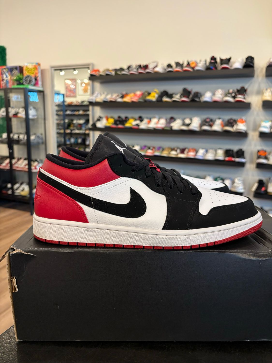 Jordan 1 Low Black Toe (2013) Size 13 Pre-Owned