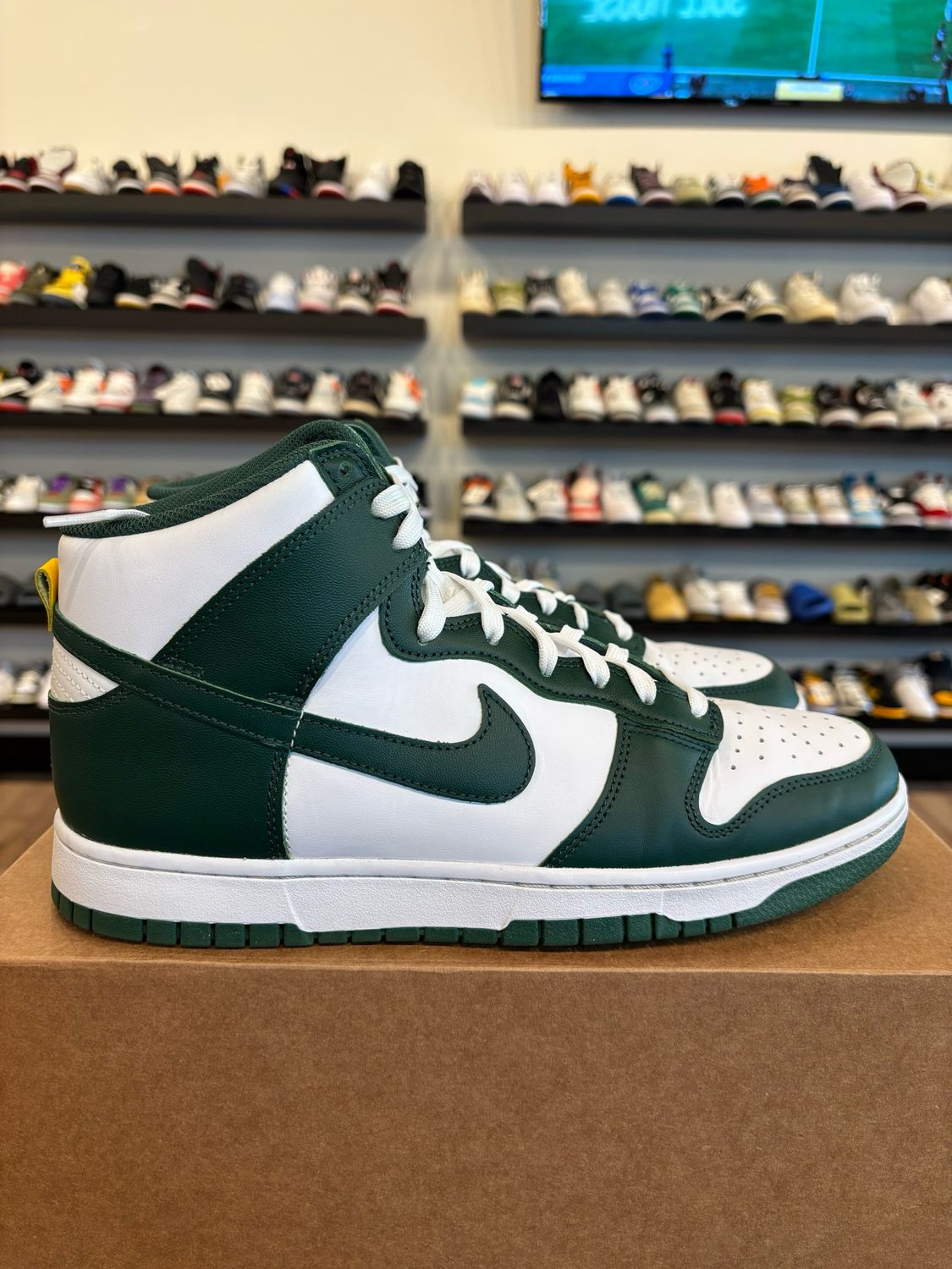 Nike Dunk High Australia Size 10.5 Pre-Owned (No Box)