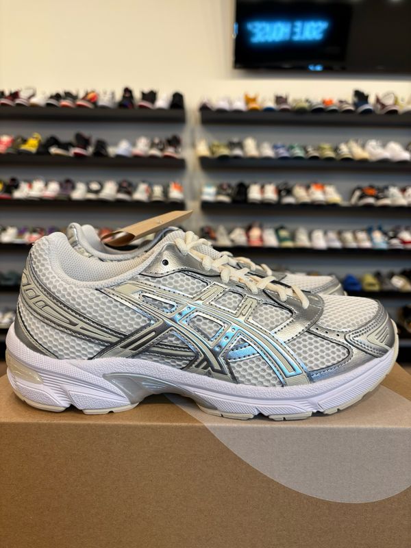 ASICS Gel-1130 Cream Pure Silver Size 7Y (8.5W) Brand New