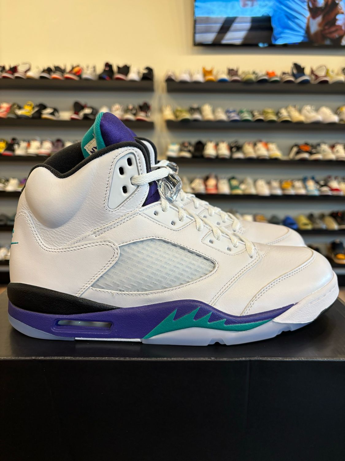 Jordan 5 Grape 2025 Size 12 Brand New