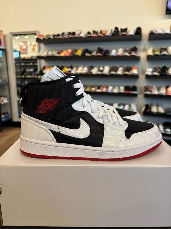 Jordan 1 Mid Utility White Gym Red Size 7.5 (9W) Brand New