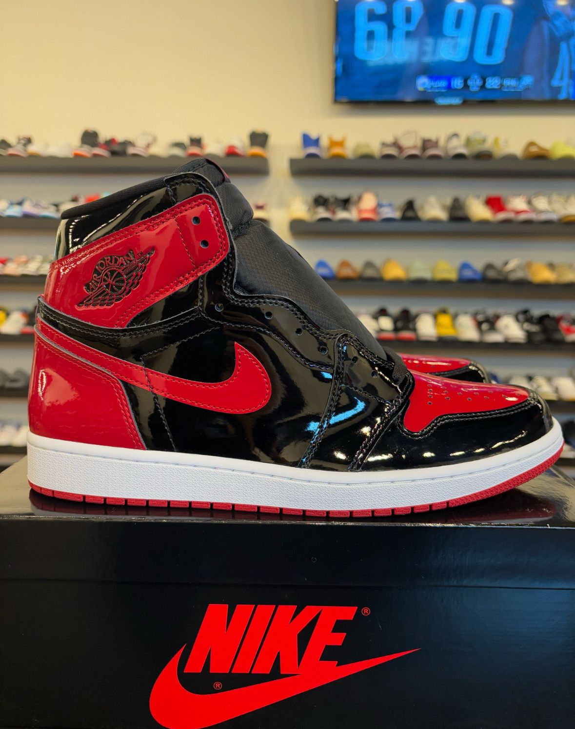 Jordan 1 Patent Bred Size 8 Brand New