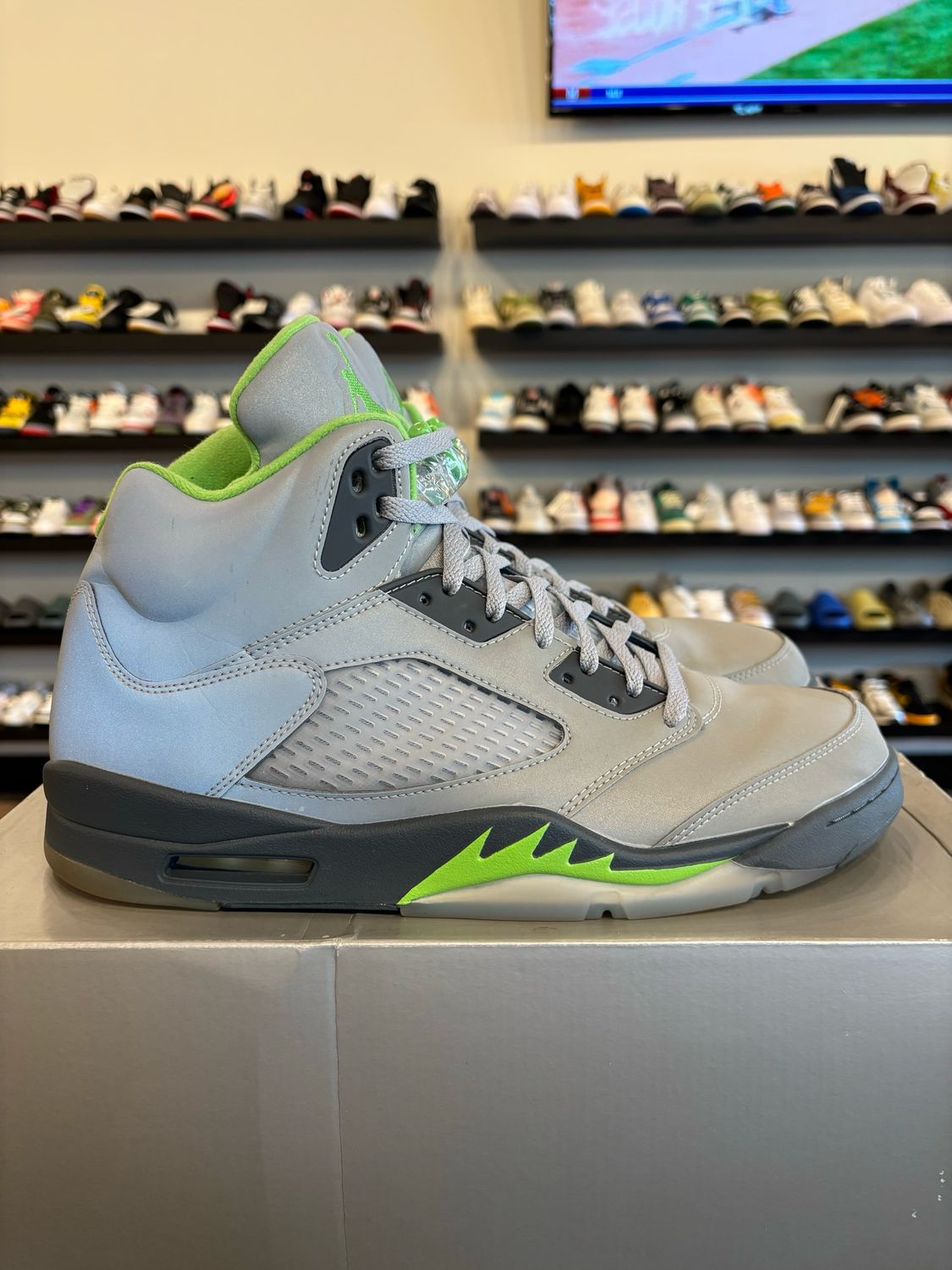 Jordan 5 Green Bean Size 13 Pre-Owned