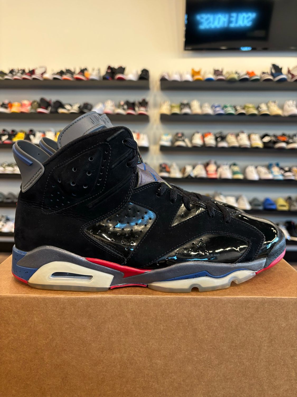 Jordan 6 Pistons 2010 Size 11.5 Pre-Owned (No Box)