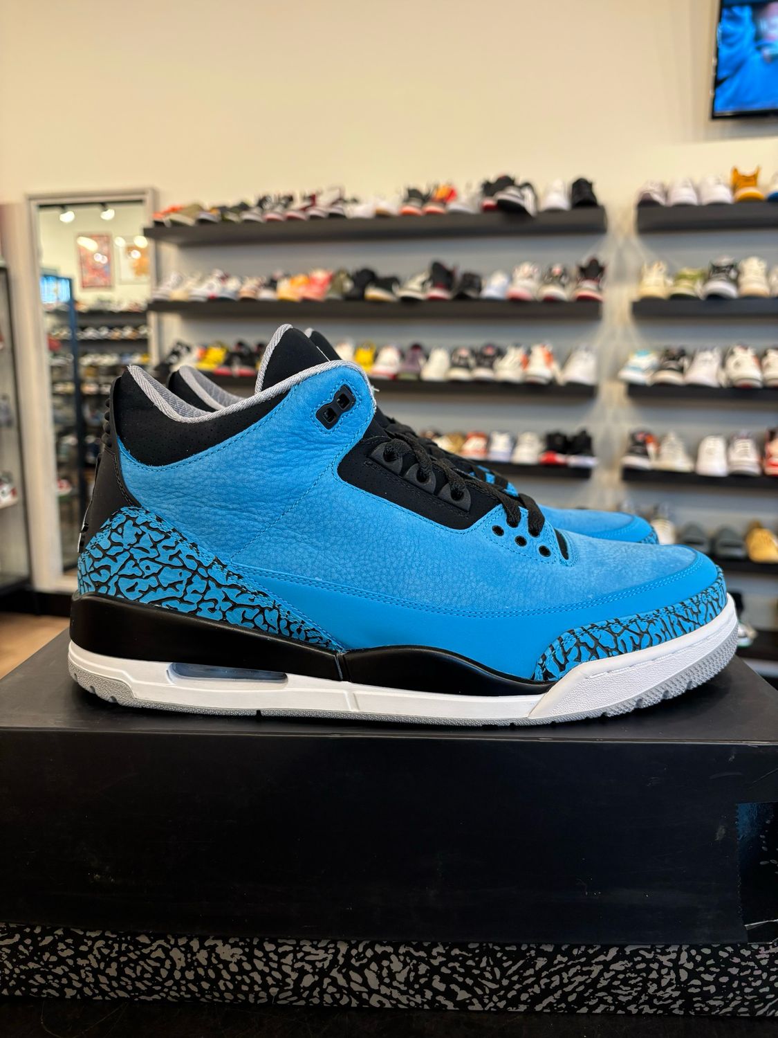 Jordan 3 Powder Blue 2014 Size 12 Brand New