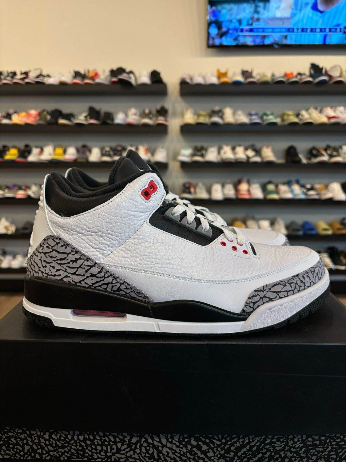 Jordan 3 Infrared 2014 Size 12 Brand New
