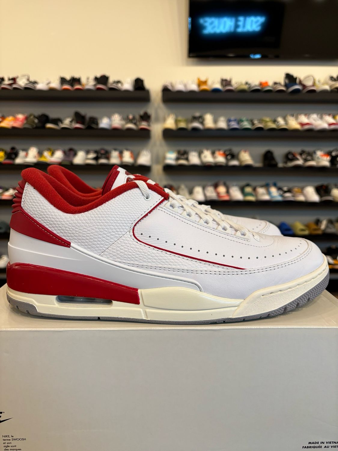 Jordan 2/3 Fire Red Size 13 Pre-Owned