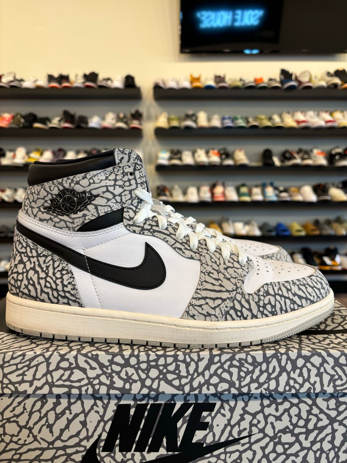 Jordan 1 White Cement Size 11.5 Pre-Owned