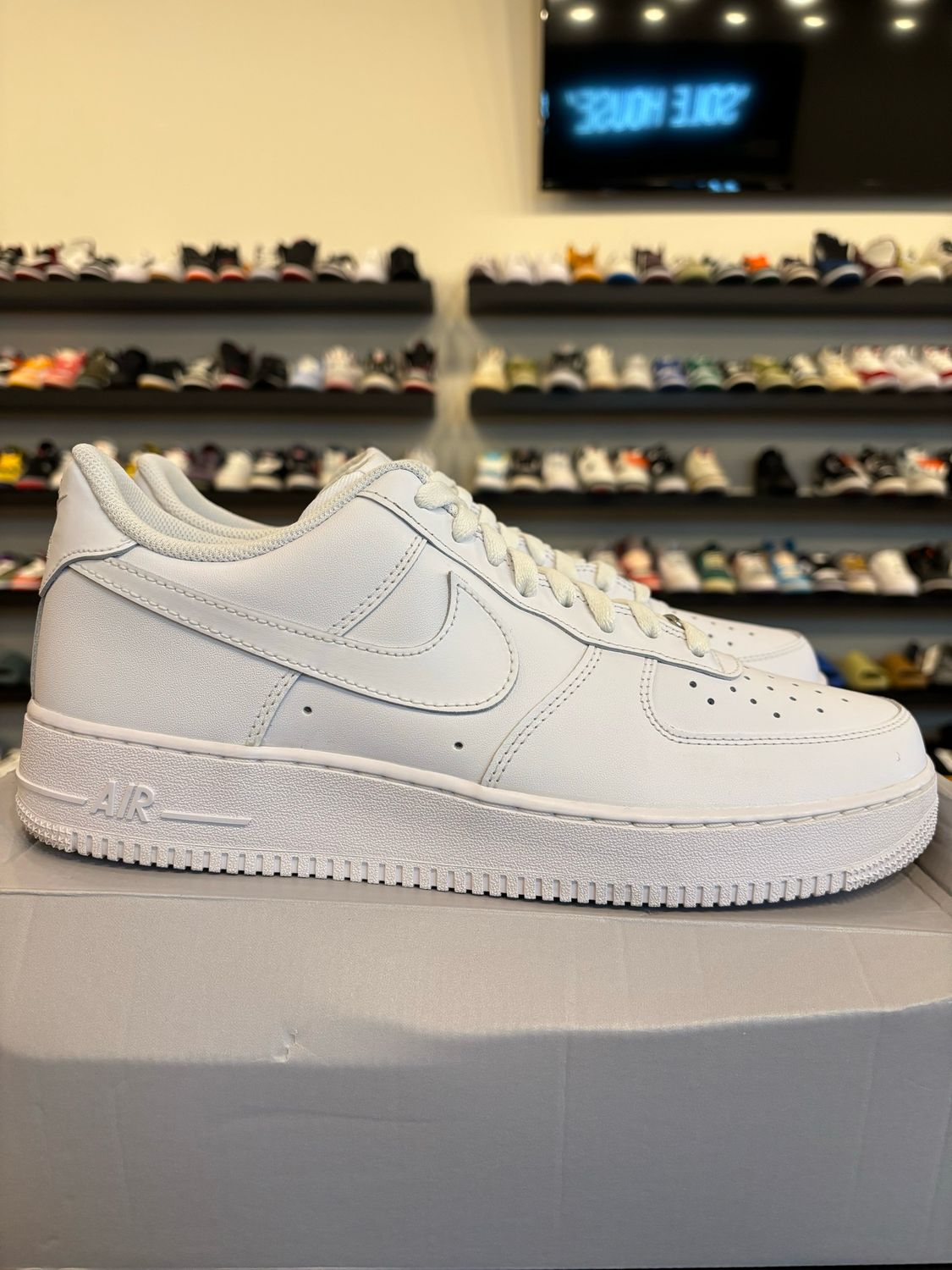 Nike Air Force 1 Low Triple White Size 12 Pre-Owned