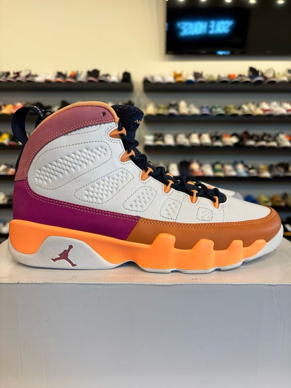 Jordan 9 Change The World Size 8 (9.5W) Pre-Owned