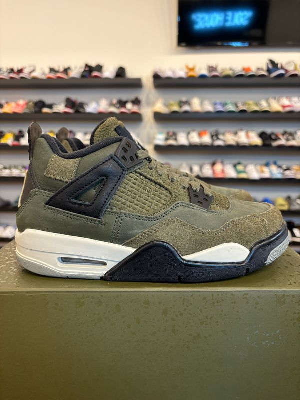 Jordan 4 Craft Olive Size 5.5Y (7W) Pre-Owned