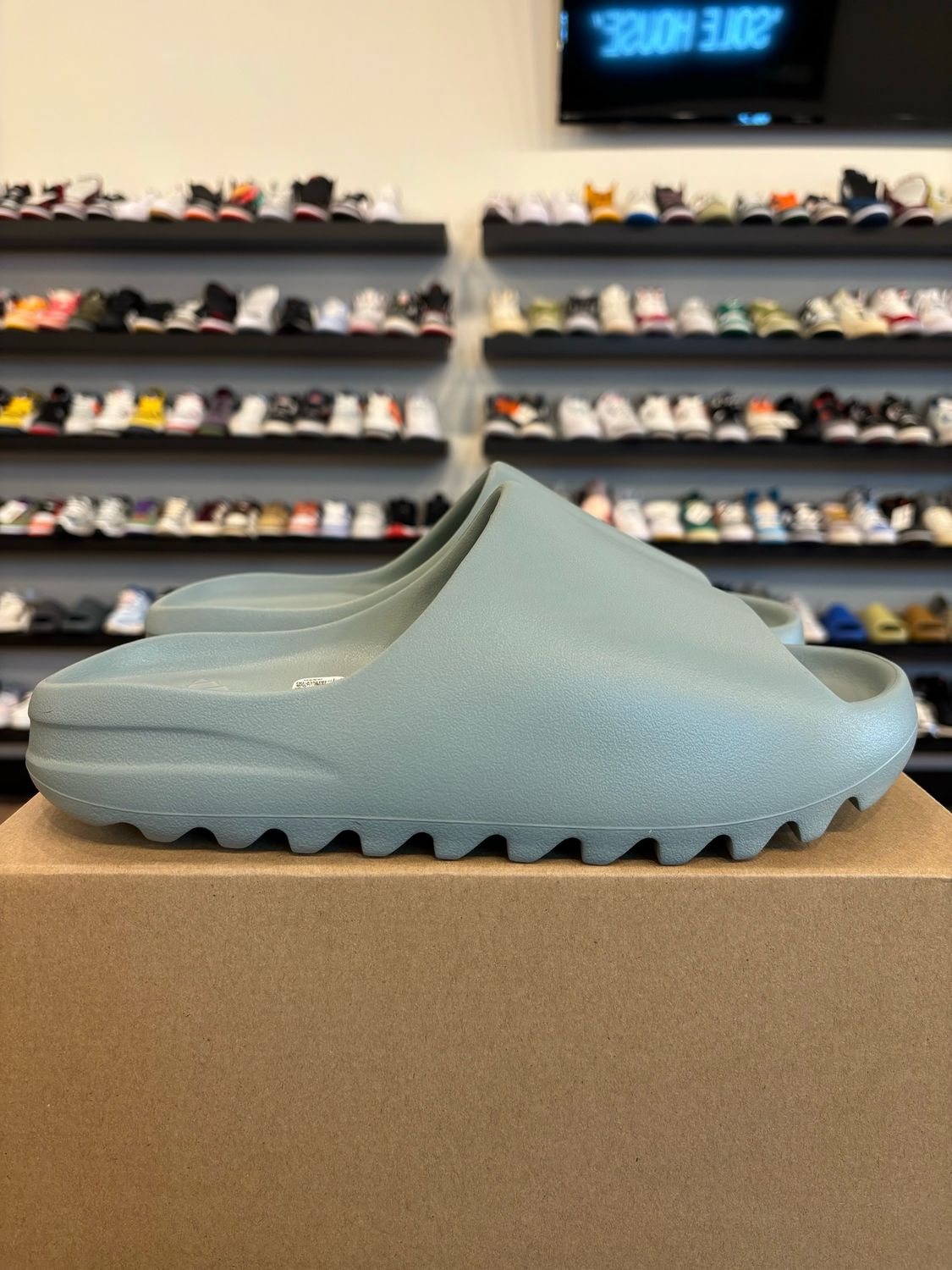 Yeezy Slide Salt Size 10 Brand New