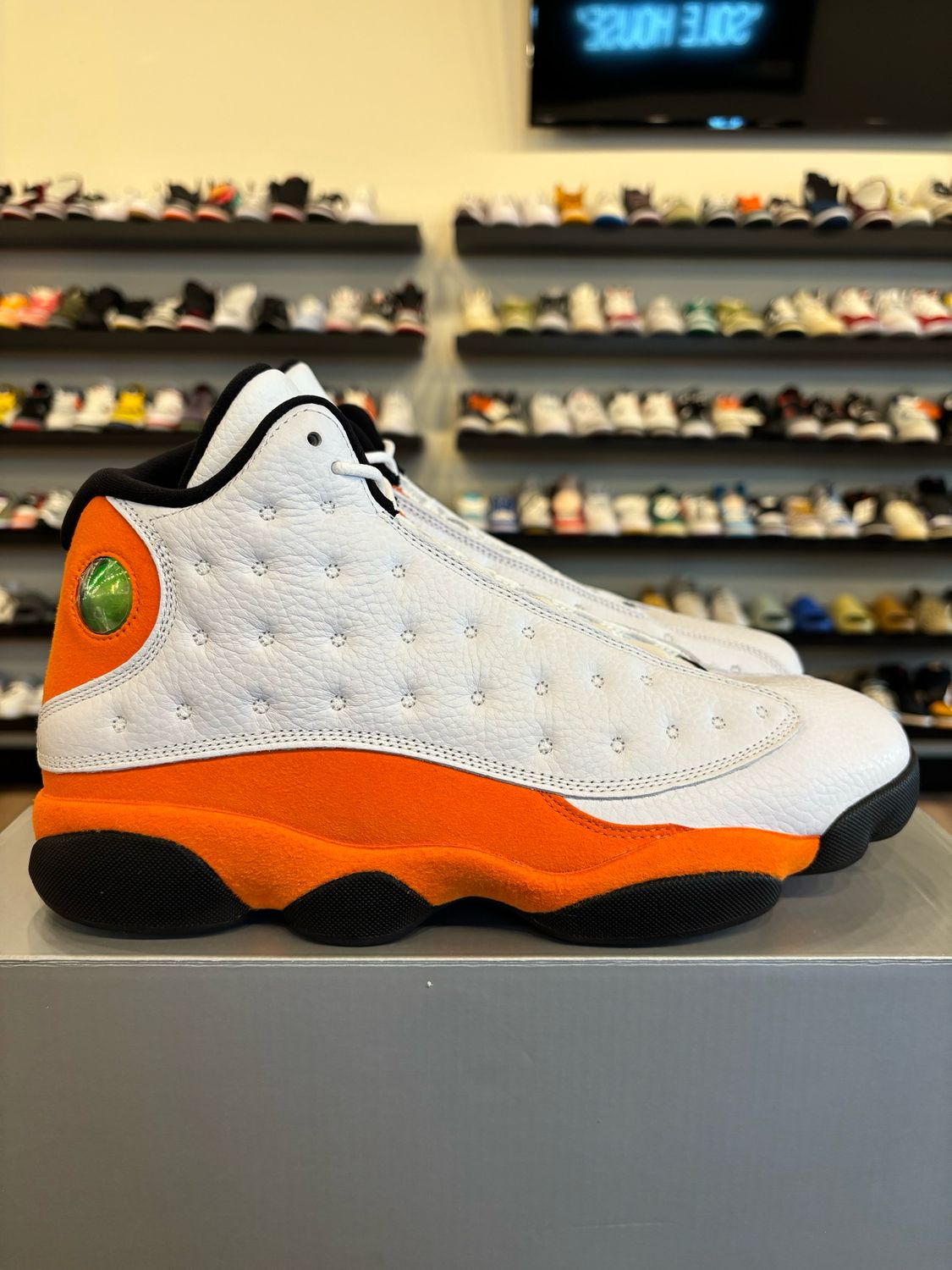 Jordan 13 Starfish Size 11 Brand New