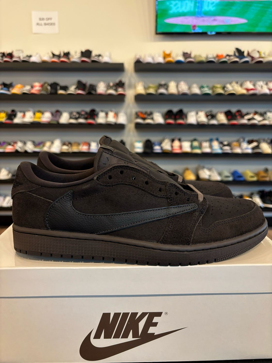 Jordan 1 Low Travis Scott Velvet Brown Size 11.5 Brand New