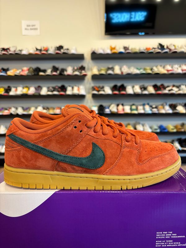 Nike SB Dunk Low Burnt Sunrise Size 10.5 Brand New