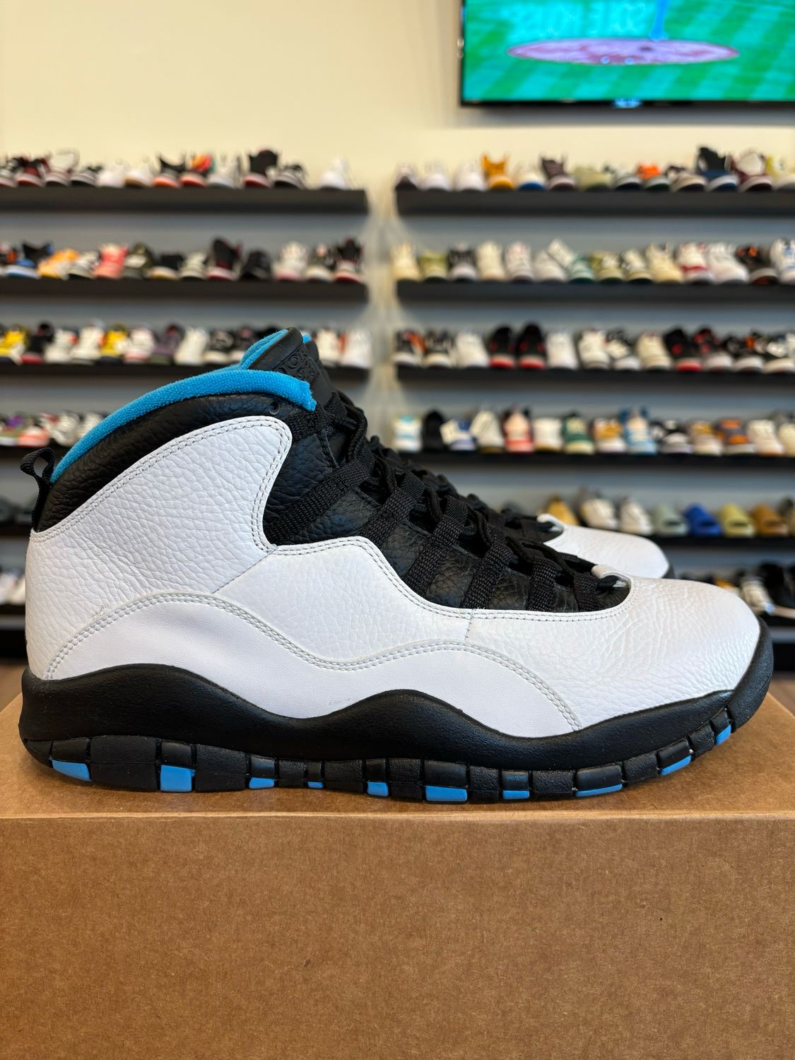 Jordan 10 Powder Blue Size 11 Pre-Owned (No Box)