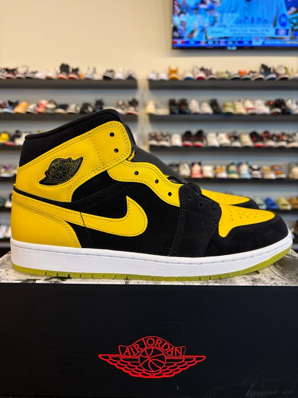 Jordan 1 Mid New Love 2025 Size 11.5 Brand New