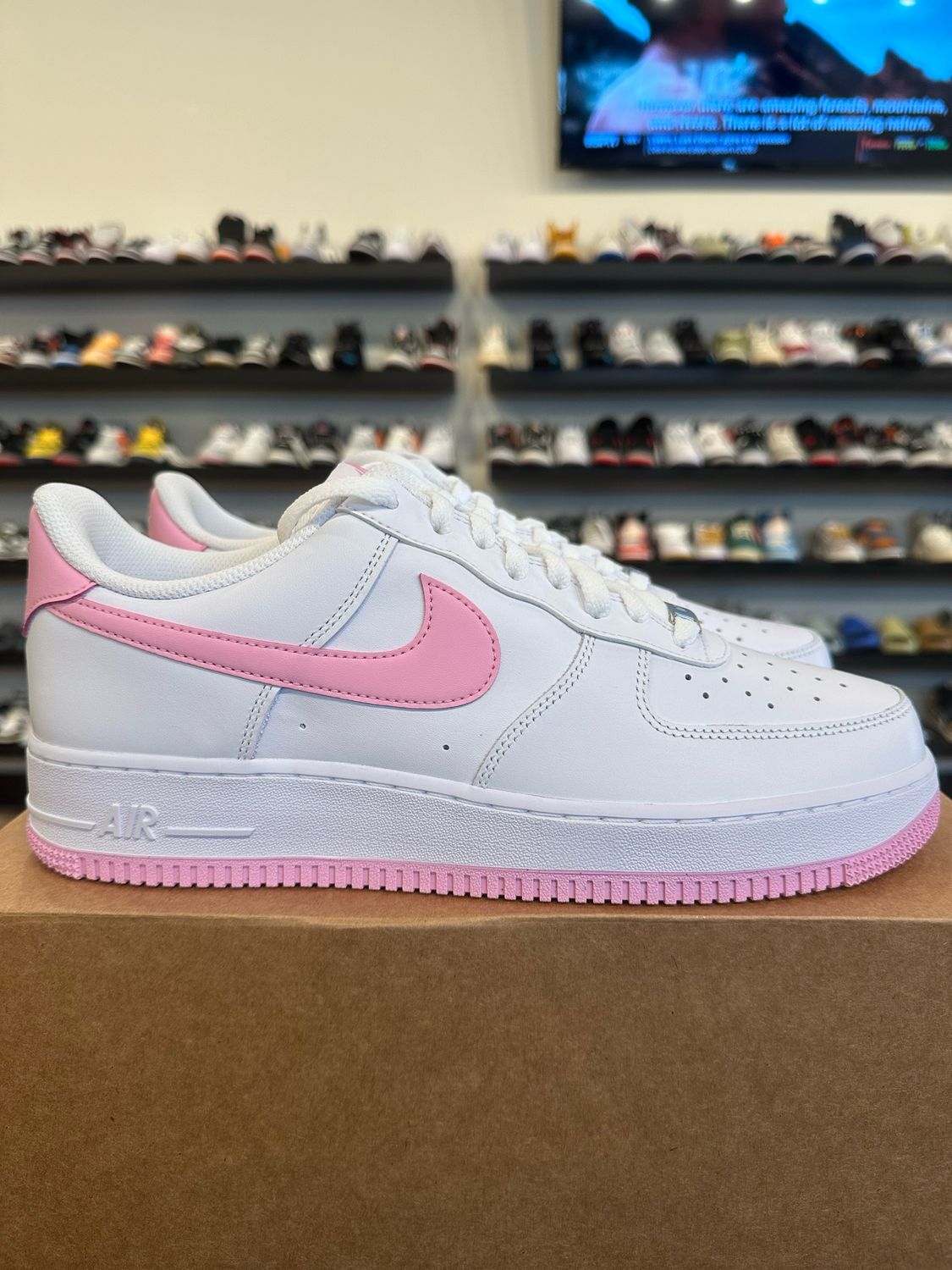 Nike Air Force 1 Bubble Gum Size 11 Brand New (No Box)