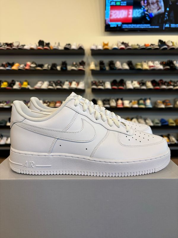 Nike Air Force 1 Low Triple White Size 11 Brand New